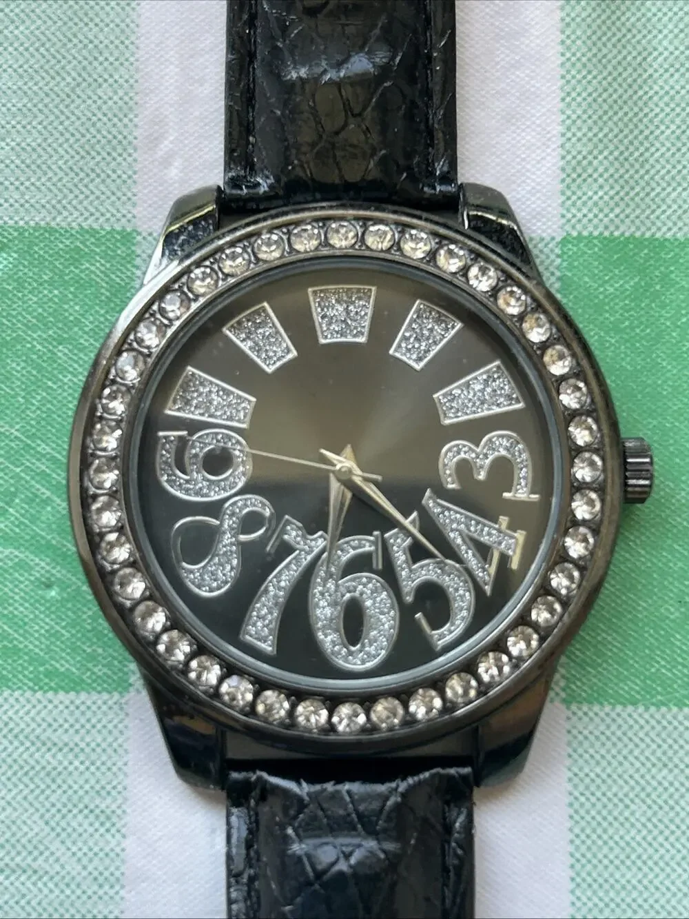 Dark Silver Tone Black Dial And Band Women’s Quartz Watch